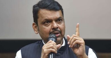 Mumbai Belongs To Maharashtra, "Not To Anyone's Father": Devendra Fadnavis