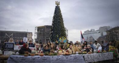 Ukrainians are breaking this major Christmas tradition amid Russia war